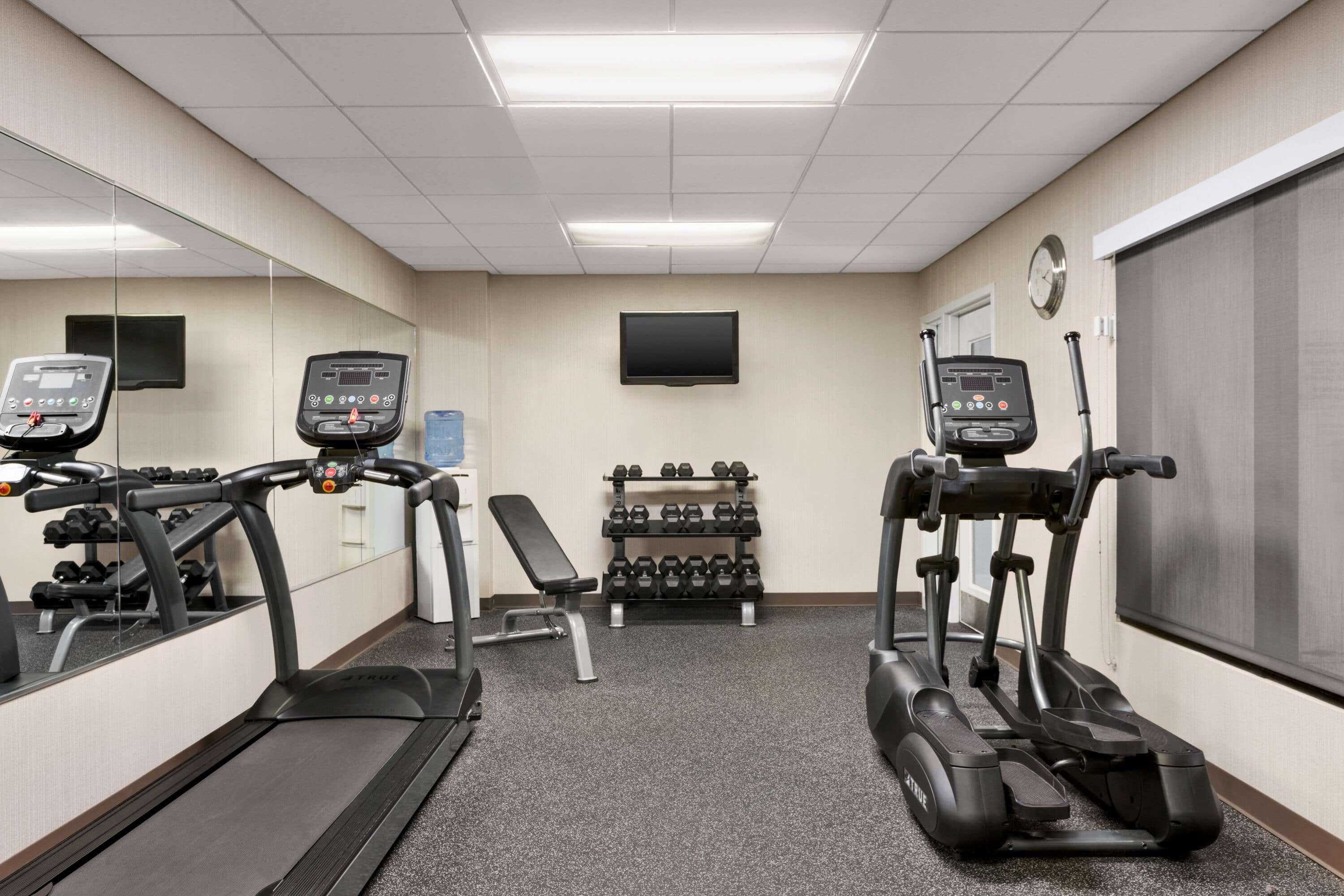 Wingate By Wyndham Bridgeport Clarksburg Hotel Екстериор снимка