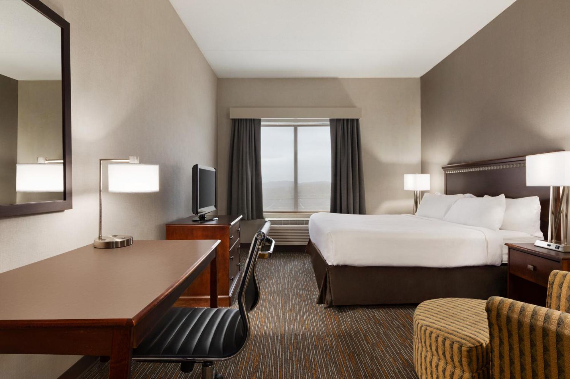 Wingate By Wyndham Bridgeport Clarksburg Hotel Екстериор снимка